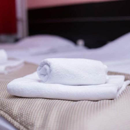 Hotel Beograd - Yu Lukavica Luaran gambar