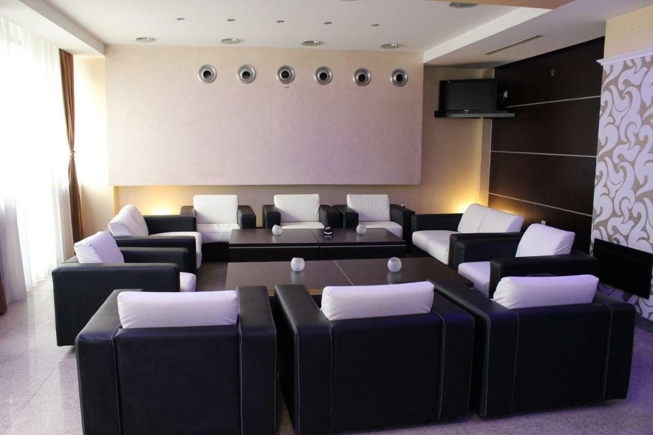 Hotel Beograd - Yu Lukavica Luaran gambar
